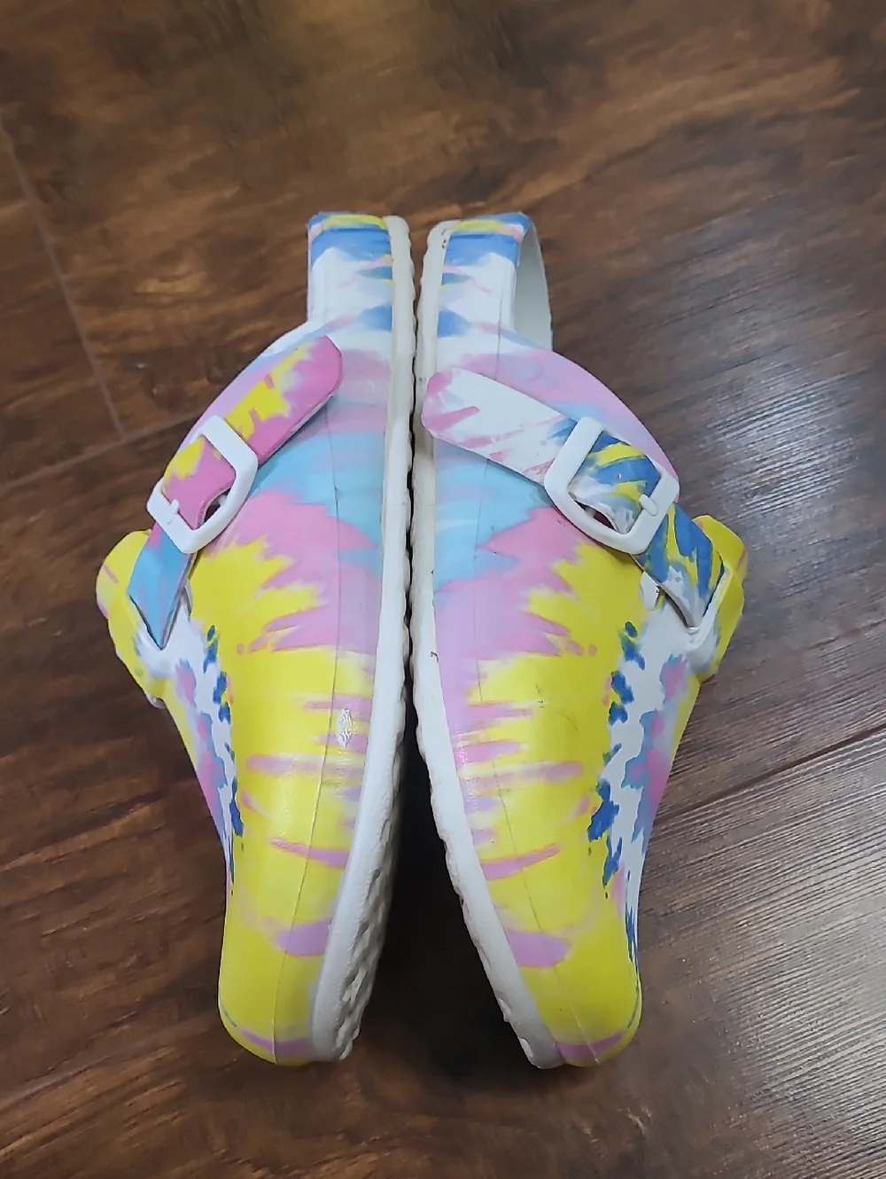 MIA Tie-Dye Clog Slip-Ons in Yellow, Pink & Blue Size 8.5 - Picture 6 of 7